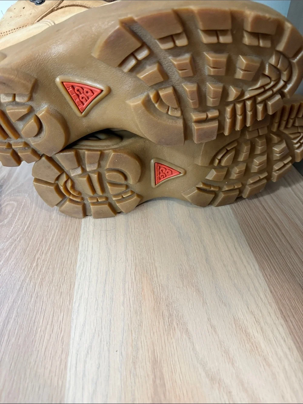 Vintage 1996 Nike ACG Air Hiking Boots Wheat Tan Men's Size 12